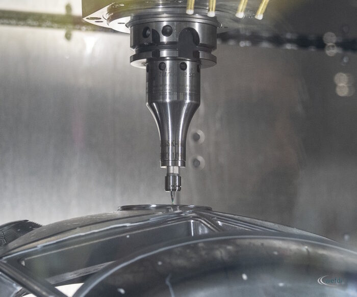 Druckluft-CNC-Spindel Modell 601CAT40 – Bild 3